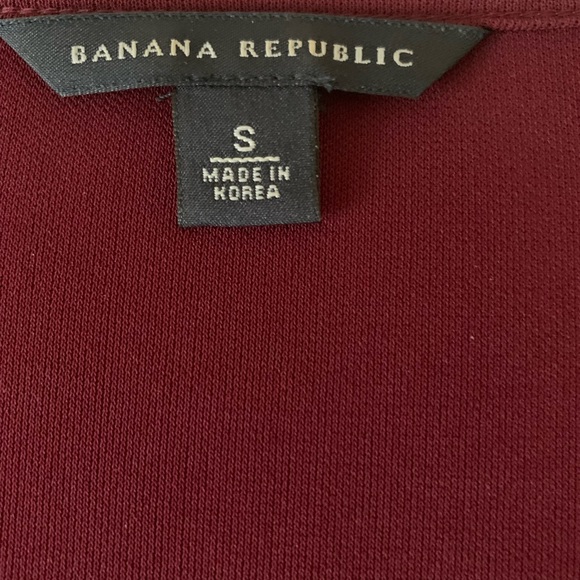 Banana Republic 2 Piece Set w/ Figure Flattering Details - Picture 13 of 16